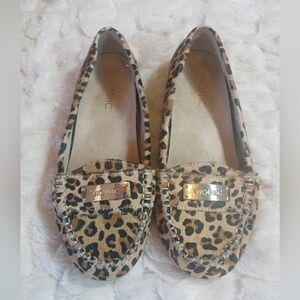 Vionic Orthaheel Sydney Driver Loafers Calf Hair Leopard Flats Womens 8